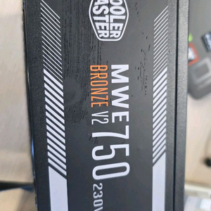 쿨러마스터 MWE 750 230V V2 750w 파워