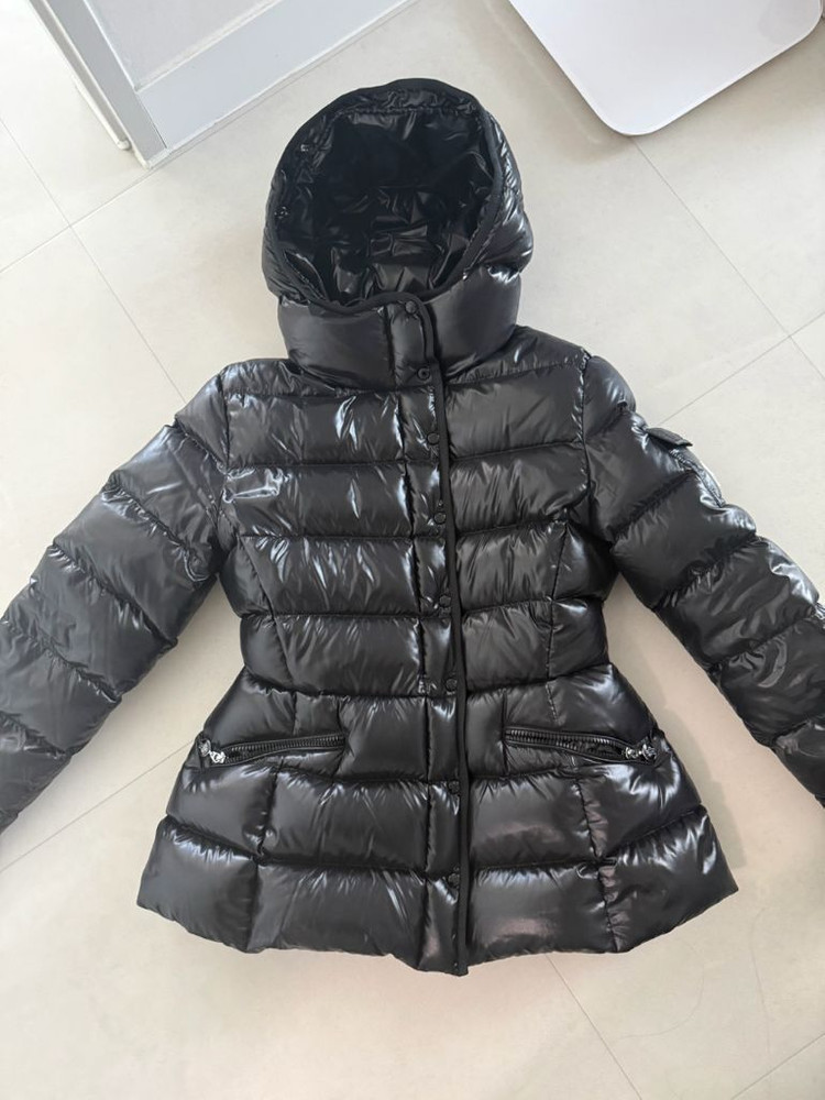 25년 신상 몽클레어 바란테 이미지