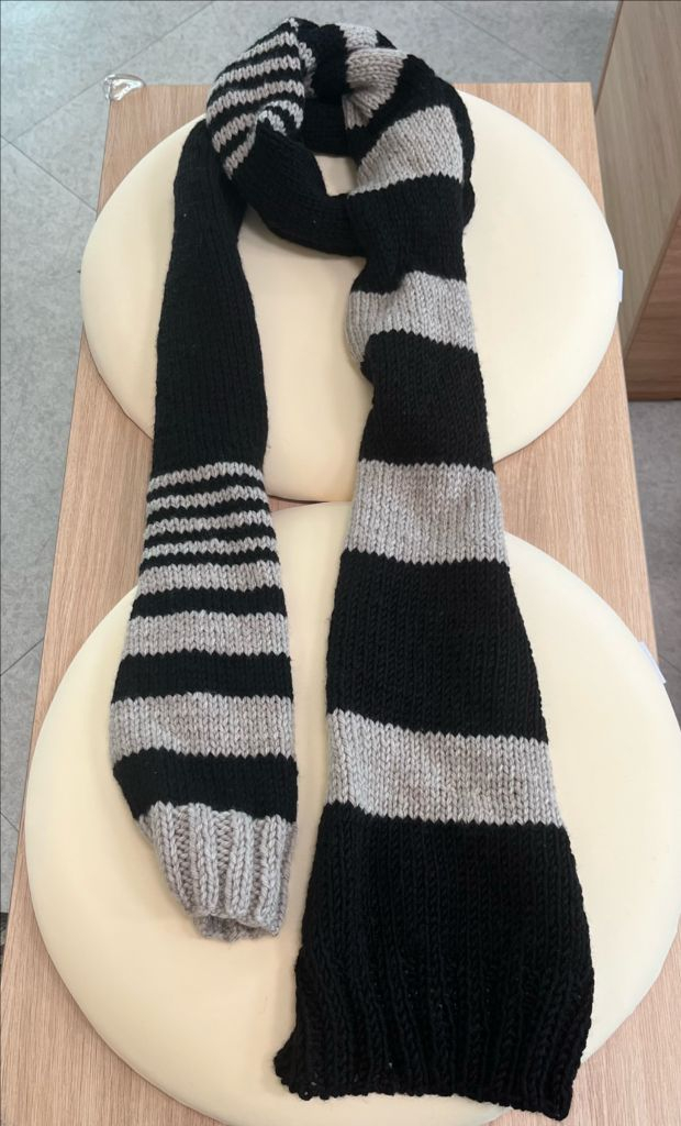 핸드메이드 손뜨개 스트라이프 머플러 니트 목도리(무료배송) 이미지