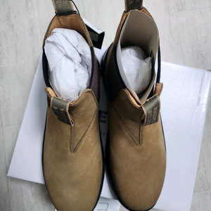 (새상품)트레통 피테오 브라운 275(42.5)