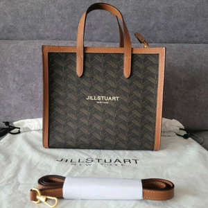 질스튜어트 로질리토드앤크로스