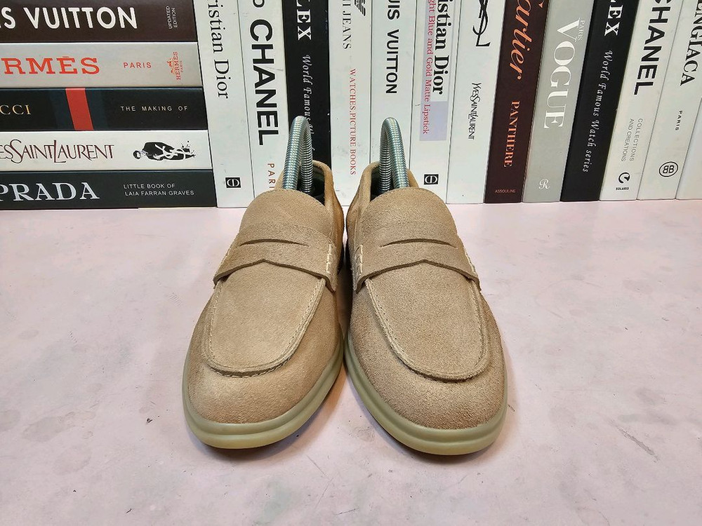 <새상품> 가이거 여성 로퍼 구두 235--1