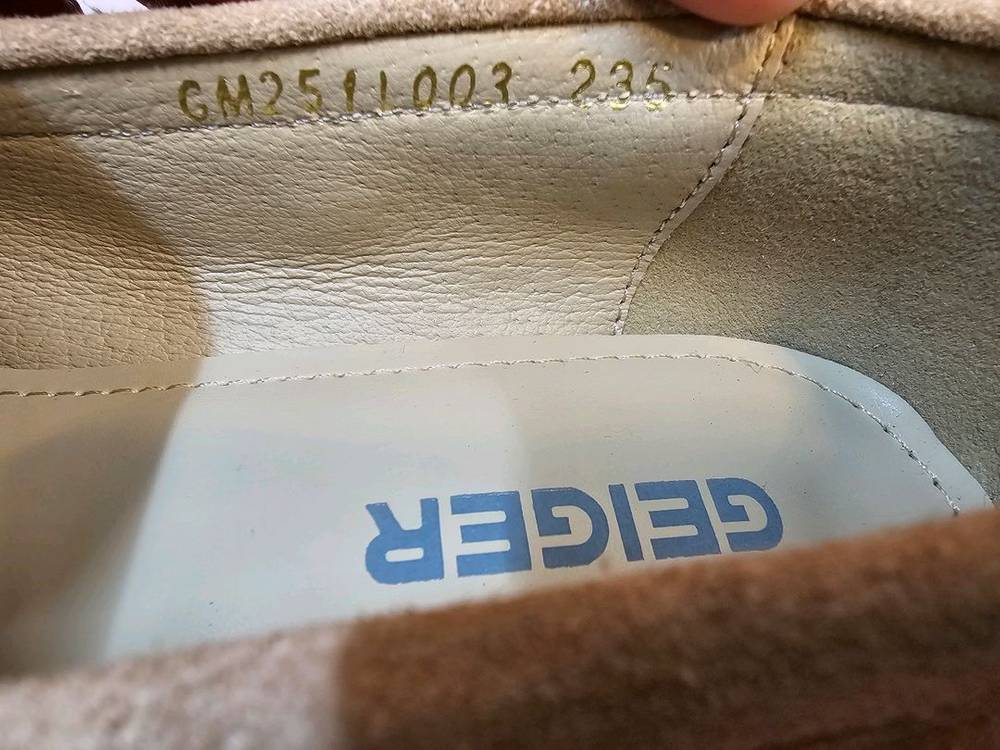 <새상품> 가이거 여성 로퍼 구두 235--6