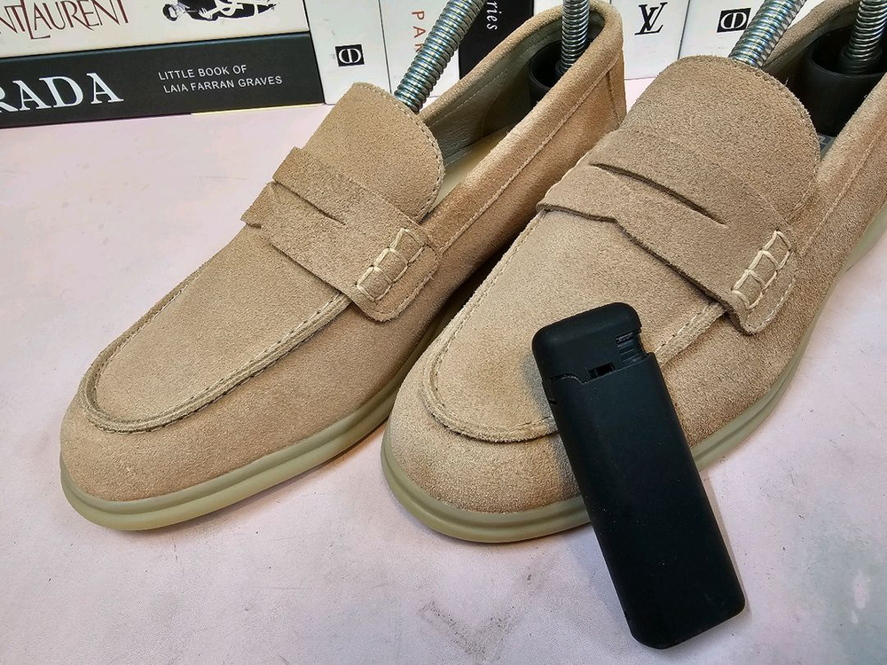 <새상품> 가이거 여성 로퍼 구두 235--9