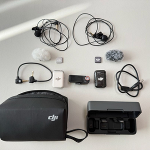 DJI MIC2 라발리에 2개 포함