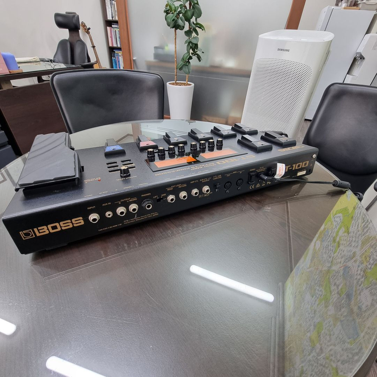 BOSS GT-100기타 멀티이펙터 이미지