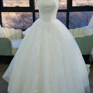 고퀄웨딩드레스(새상품)