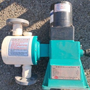 E-WHA Metering Pump E-1000PCE28 이미지