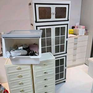 플라스틱 아이보리 접이식 이동식 옷장