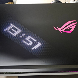 ASUS SCAR 16 5090 노트북 팝니다.