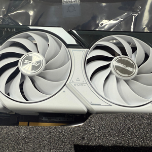 ASUS DUAL 지포스 RTX 4060 O8G OC D6 8GB White