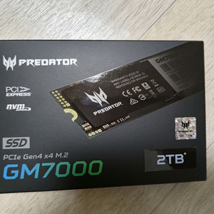 에이서 프레데터 GM7000 2TB팝니다.