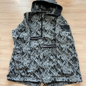 스톤아일랜드 쉐도우 프로젝트 야상 자켓