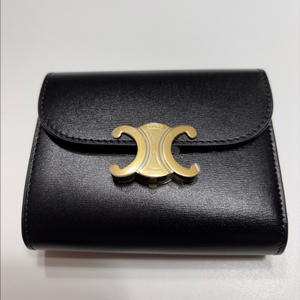 트리옹프 카드지갑