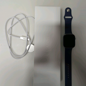 애플워치10 46mm 실버 GPS 판매합니다.