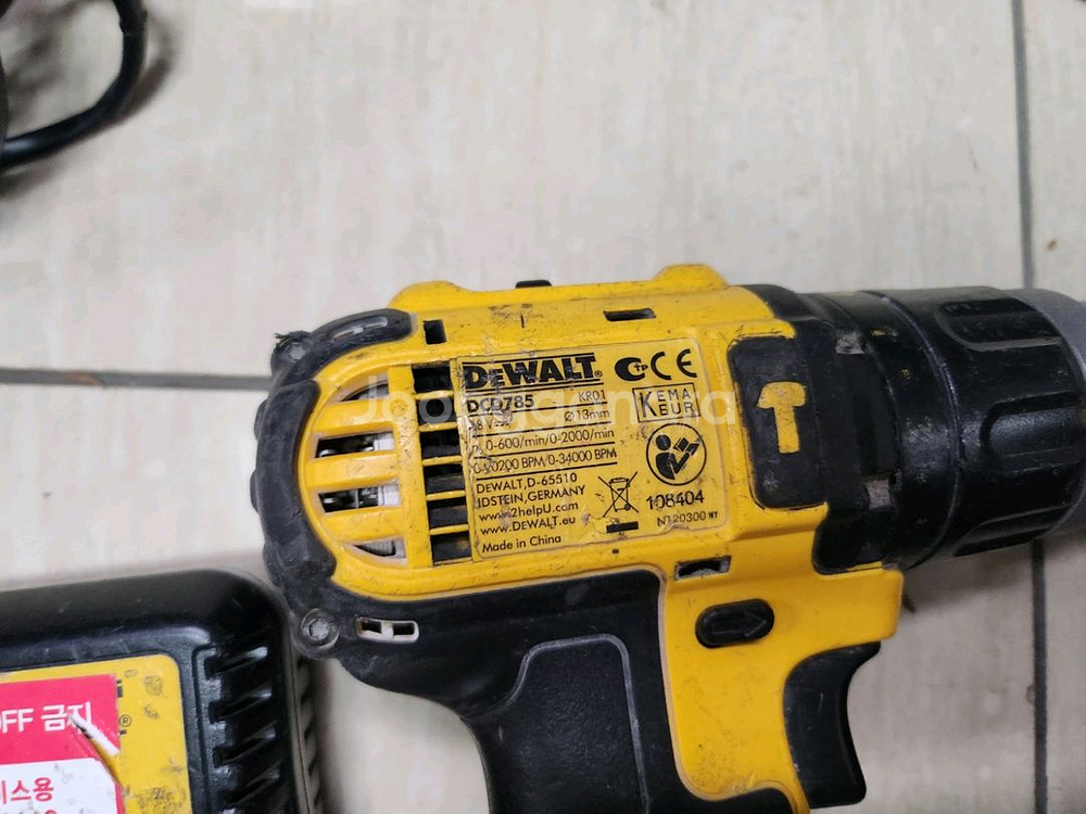 디월트 DCS391 DCD785 무선 원형톱 해머드릴--1