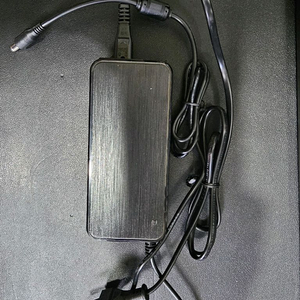 GaN 어댑터 48V 5A 거의 새것