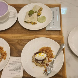 신세계 퍼스트라운지 1월만 사용하실분