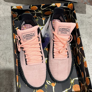 아디다스 카만다 드래곤볼 마인부우 이미지