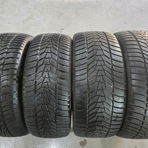 225 50 18 255 45 18 한국 윈터타이어 한대분 판매합니다