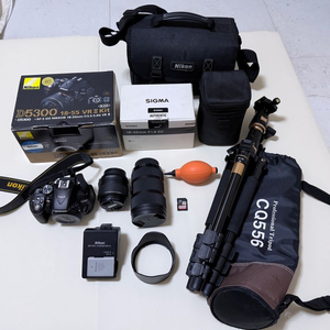 니콘 D5300 + 시그마 18-35 F1.8 풀세트 (셔터 9천컷)