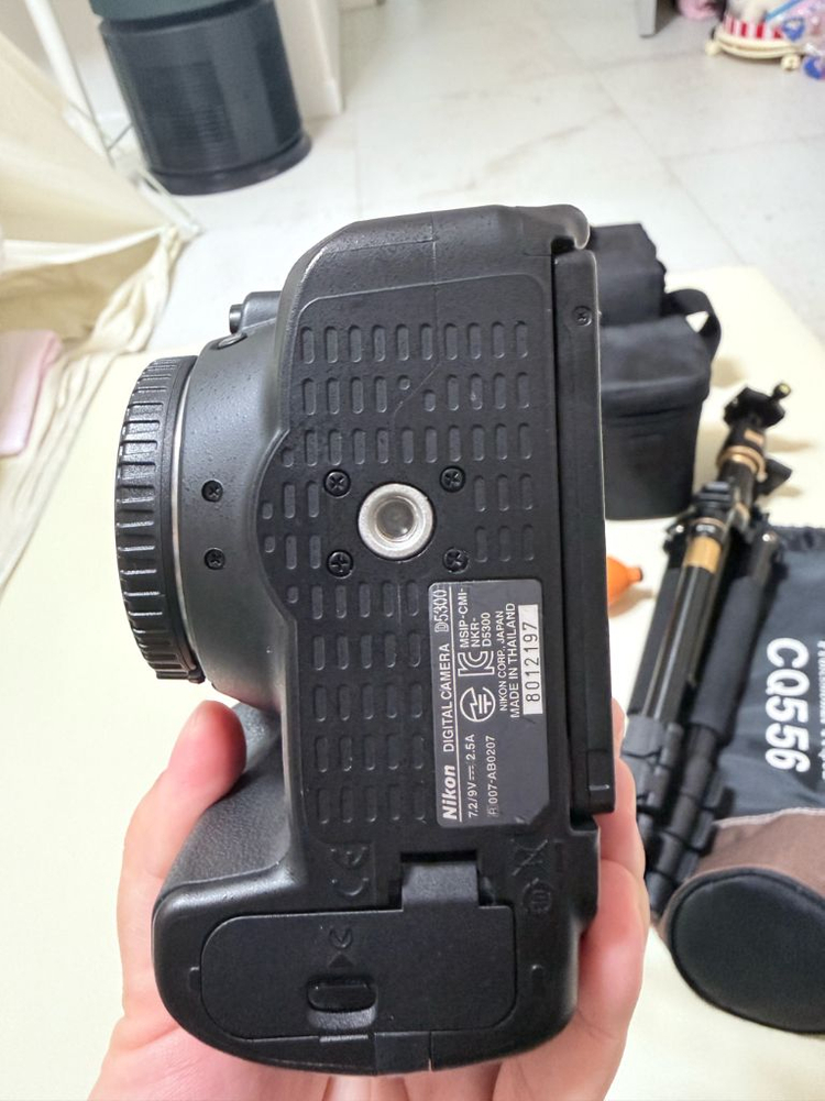 니콘 D5300 + 시그마 18-35 F1.8 풀세트 (셔터 9천컷) 이미지