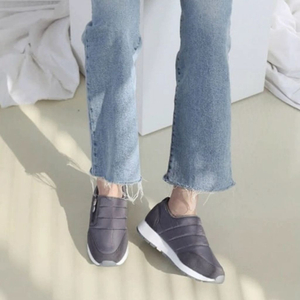 여성 겨울 패딩 슬립온, 털 기모 운동화 240-245 사이즈 새상품