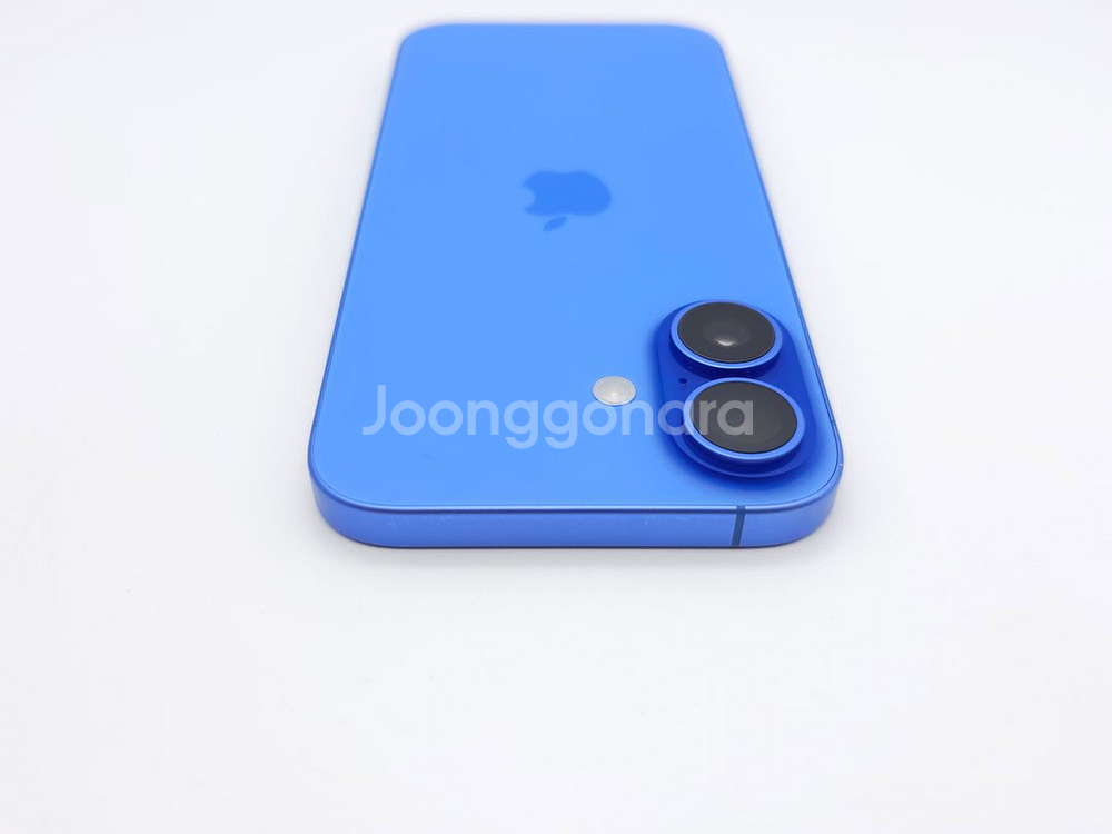 아이폰16 128기가 울트라마린 (배터리94) / 1217--4