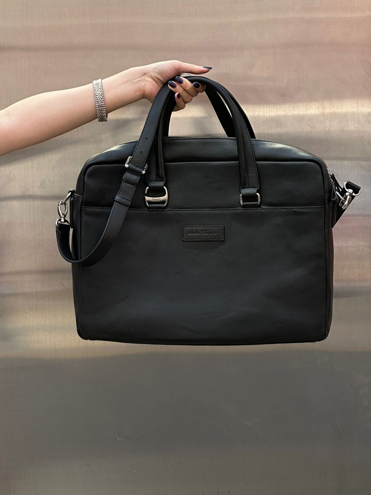 페라가모 블랙 브리프케이스 서류가방 토트 숄더백 3TFEB03208--0