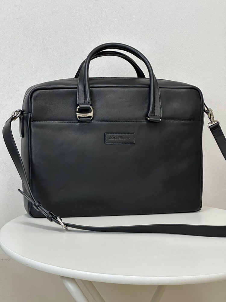 페라가모 블랙 브리프케이스 서류가방 토트 숄더백 3TFEB03208--3