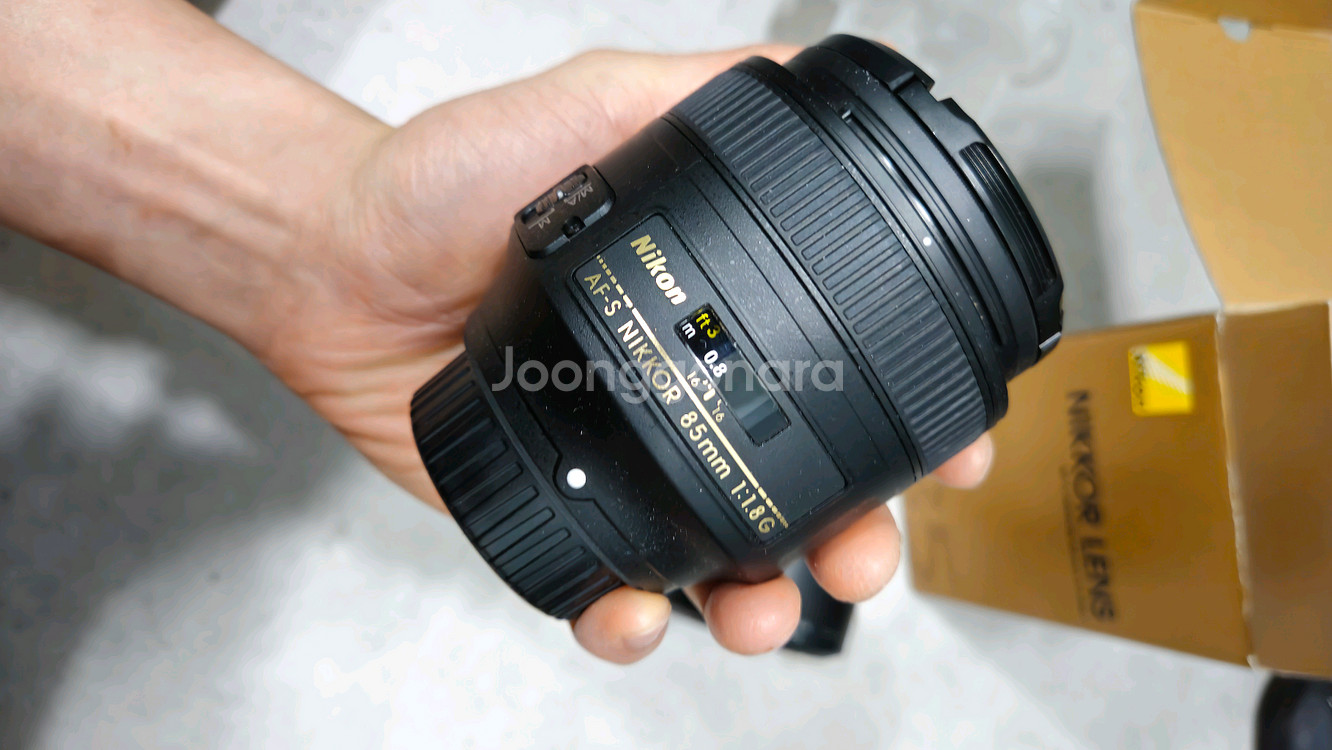니콘 AF-S 85mm f/1.8G 렌즈--2