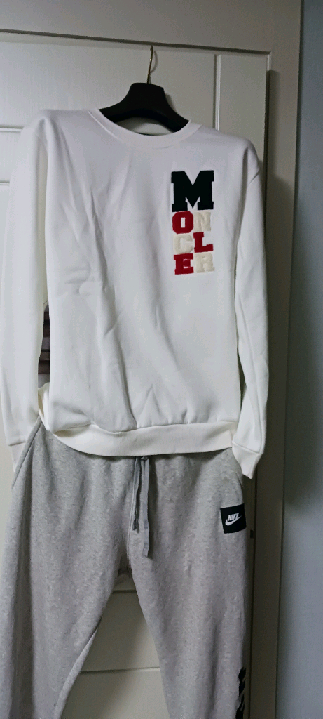 몽클레어 로고 반팔 티셔츠--1