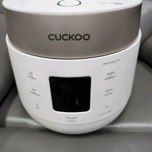 쿠쿠 CRP-ST0610FW 트윈프레셔 6인용 스마트 IH 압력밥솥