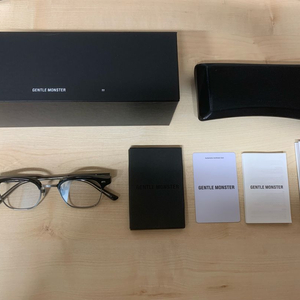 젠틀몬스터 로크 01 이미지