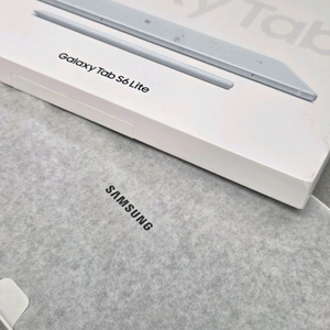 2024형 갤럭시탭 s6 lite wifi + 구조독 매직키보드 s급 풀박