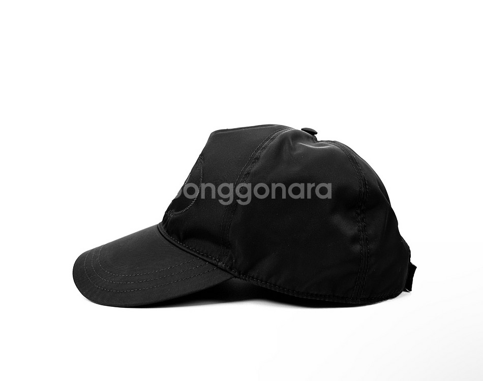 M] 프라다 엠브로이드 자수 로고 나일론 베이스볼 볼캡--1