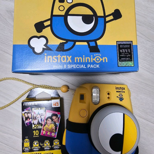 인스탁스 미니8 미니언즈 한정판