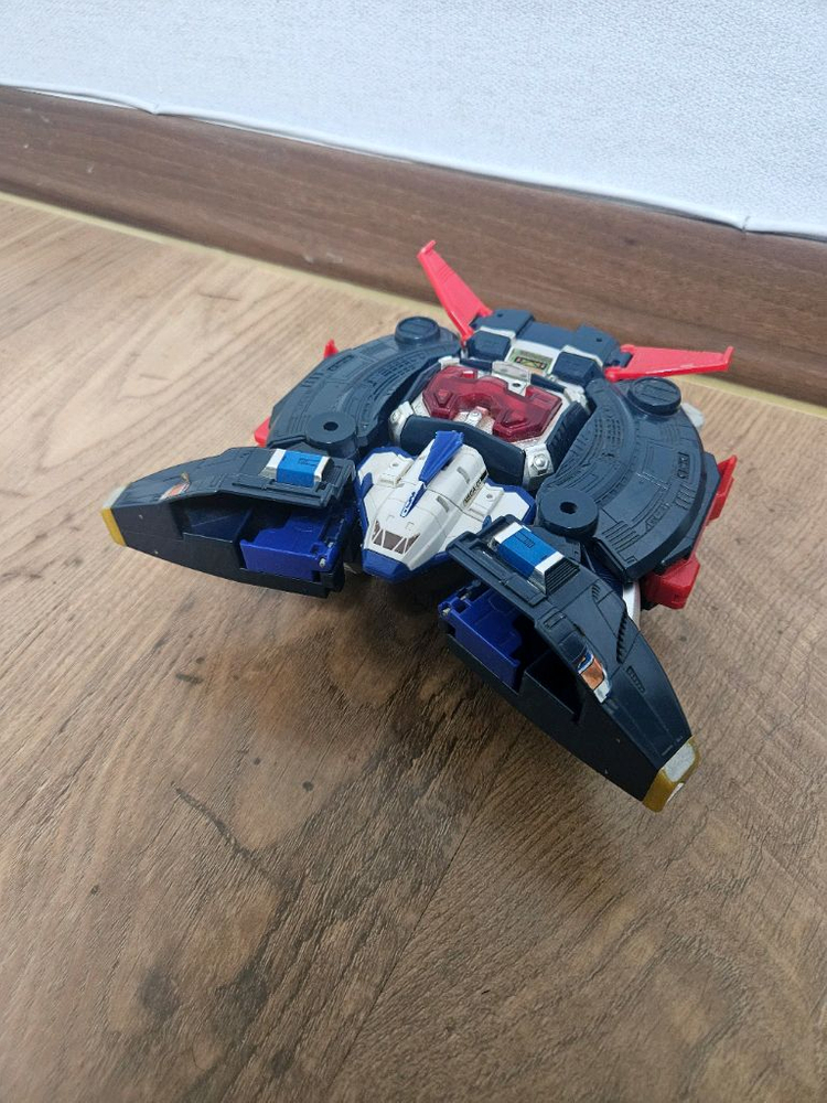 전대물 메가렌쟈 DX갤럭시메가 팝니다--5