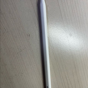 애플펜슬 2세대입니다. 작동 좋아요. S급입니다