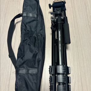 주닉스 HDV-200 영상용 삼각대 , 대한 DAEHAN 슬라이드 팝니다