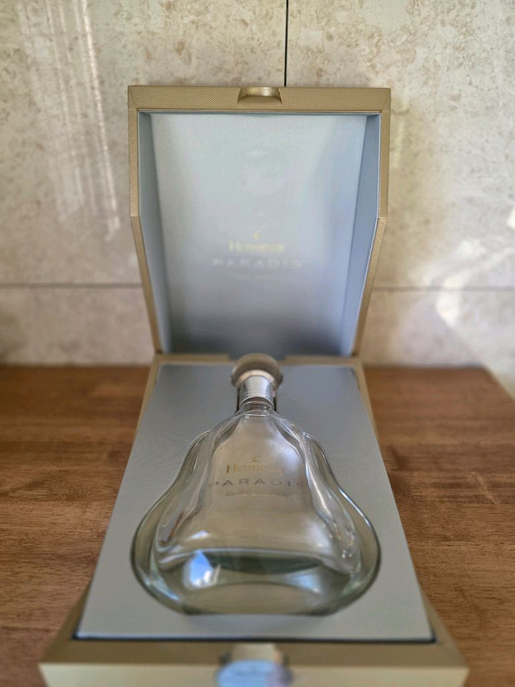 헤네시 파라디스 공병 2종류 팝니다 이미지