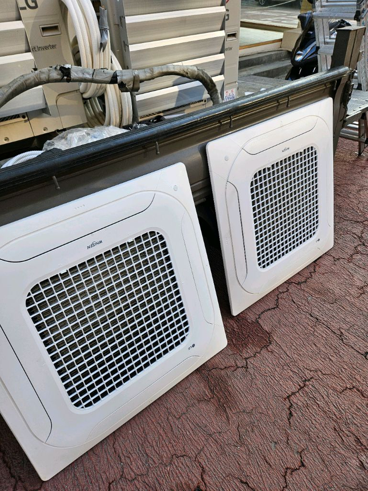 엘지25평40평 천장형인버터 냉난방기 팝니다--1