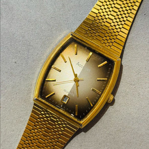 Accurist 사각 쿼츠 시계 #5