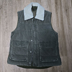 시리즈 코듀로이 다운 베스트 카키 새제품 팝니다