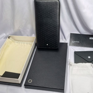 몽블랑 지퍼 장지갑