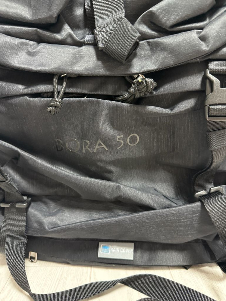 킬리 보라 50L 배낭 팝니다.--2