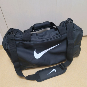 나이키 더플백 새상품 운동가방 헬스가방