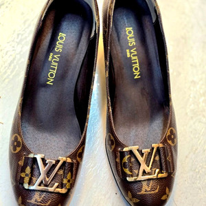 모노그램 로고 플랫슈즈