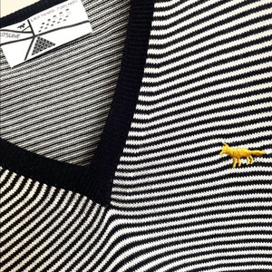 메종키츠네 간절기 네이비 스웨터 ( 44반-55 )