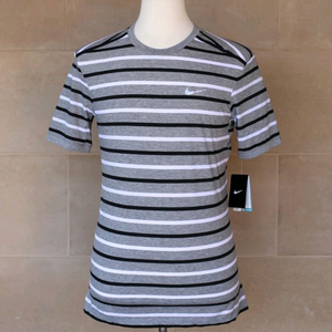 [해외M] 나이키 터치 테일윈드 스트라이프 러닝 티셔츠